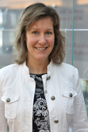 dianne_schuetz_headshot Dianne Schuetz