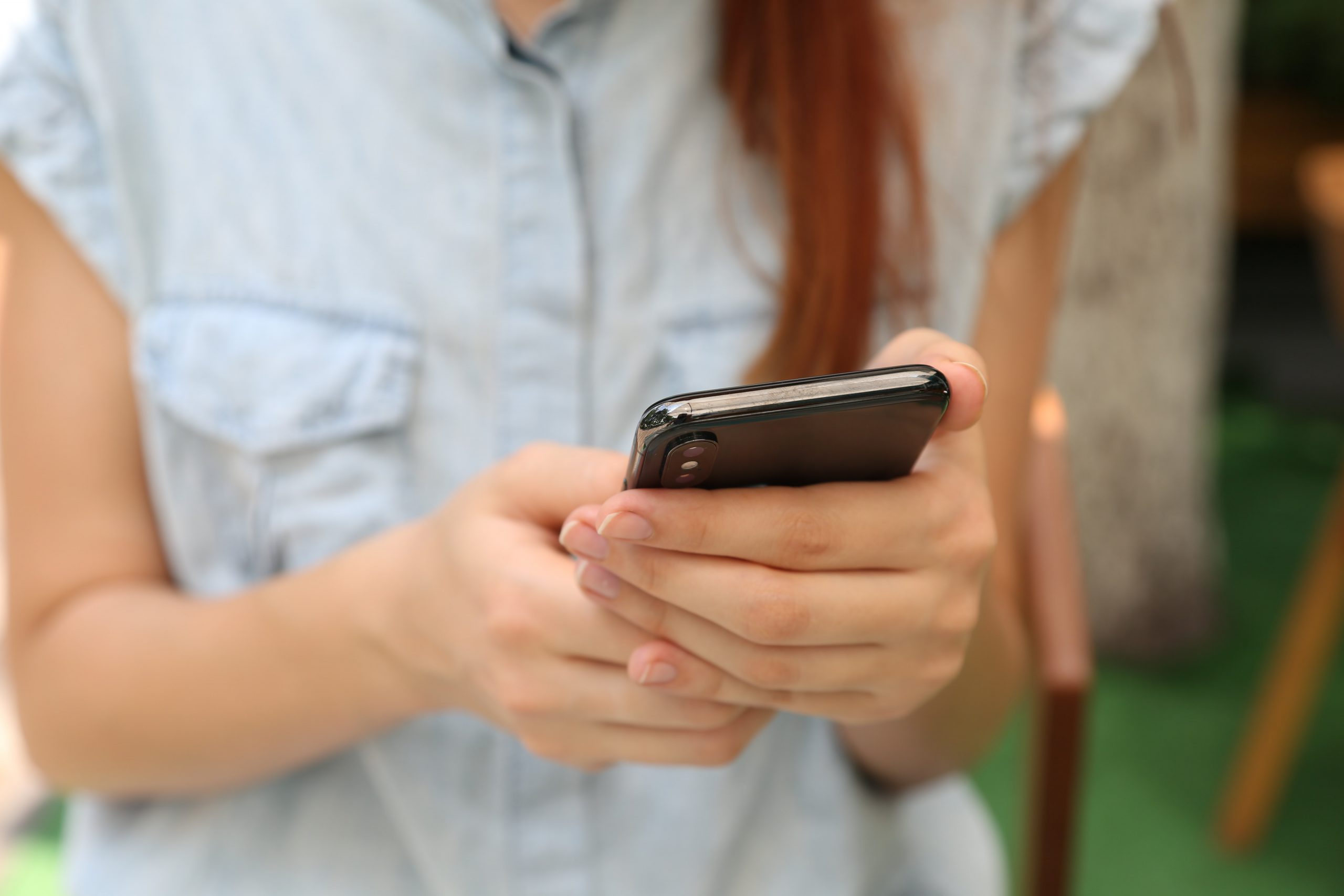 Ask the Expert: Text messaging places laboratory report in consumers' hands  - ExamOne Blog